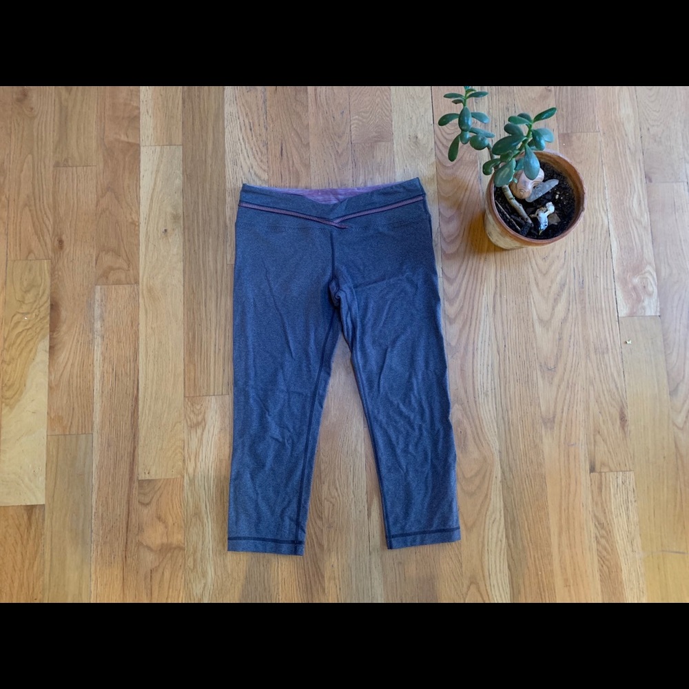 Lululemon Priiti Crop - Picture 3 of 7
